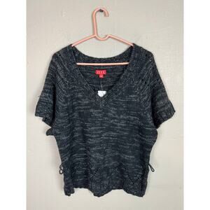 NEW Elle Women’s Black & Gray Short Sleeve Knit Sweater Top, Size M